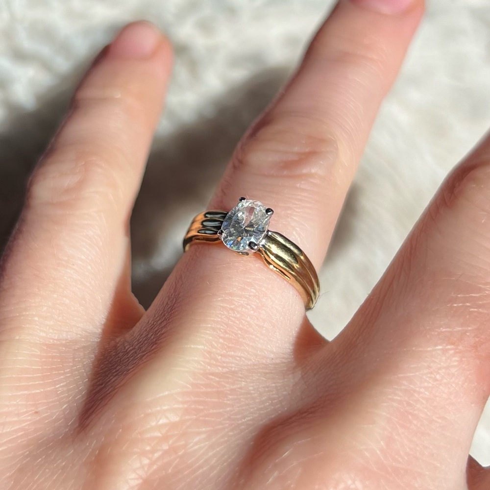 Vintage 14K Gold Plated Solitaire Ring